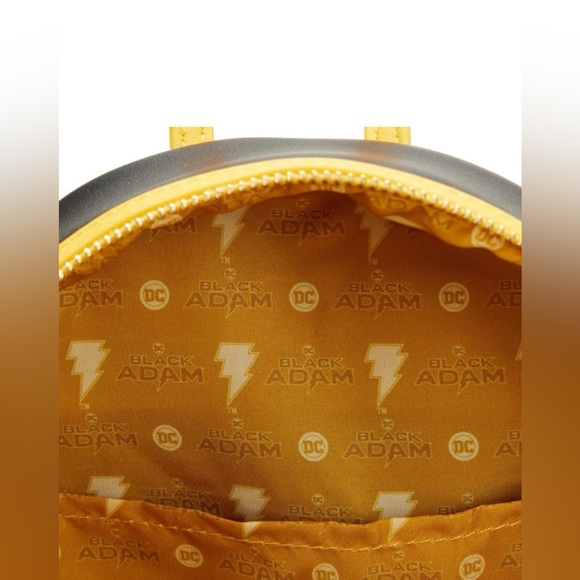 NWT! Loungefly DC Comics - Black Adam backpack - Picture 5 of 13